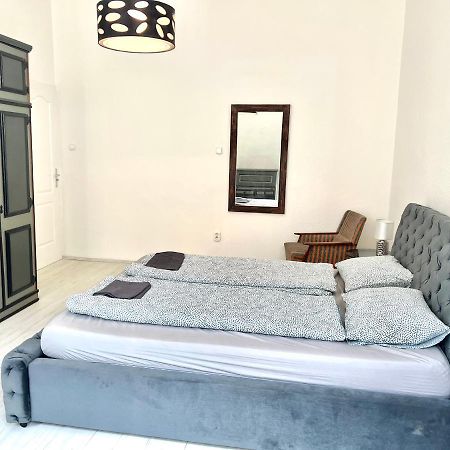 L8 Guesthouse Budapeszt Zewnętrze zdjęcie